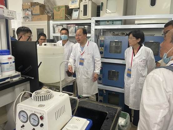 江苏大学实验室与设备管理处